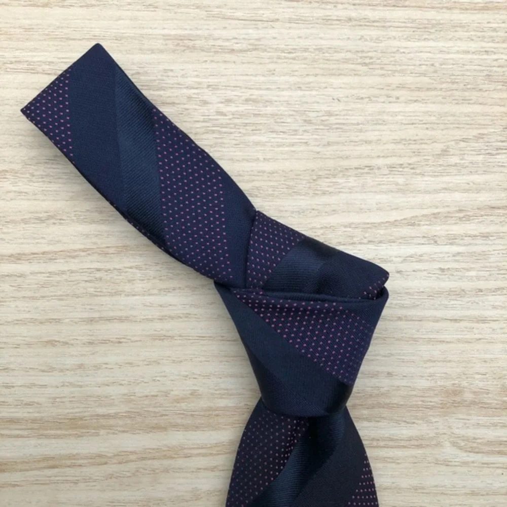 Mila Schön Silk Tie In Rich Dark Blue!